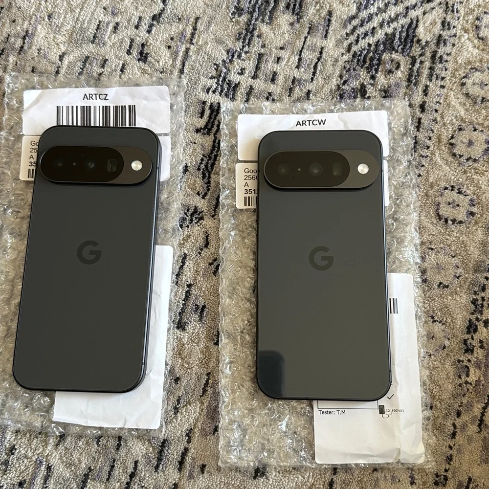 Google Pixel 10 Obsidian Smartphone